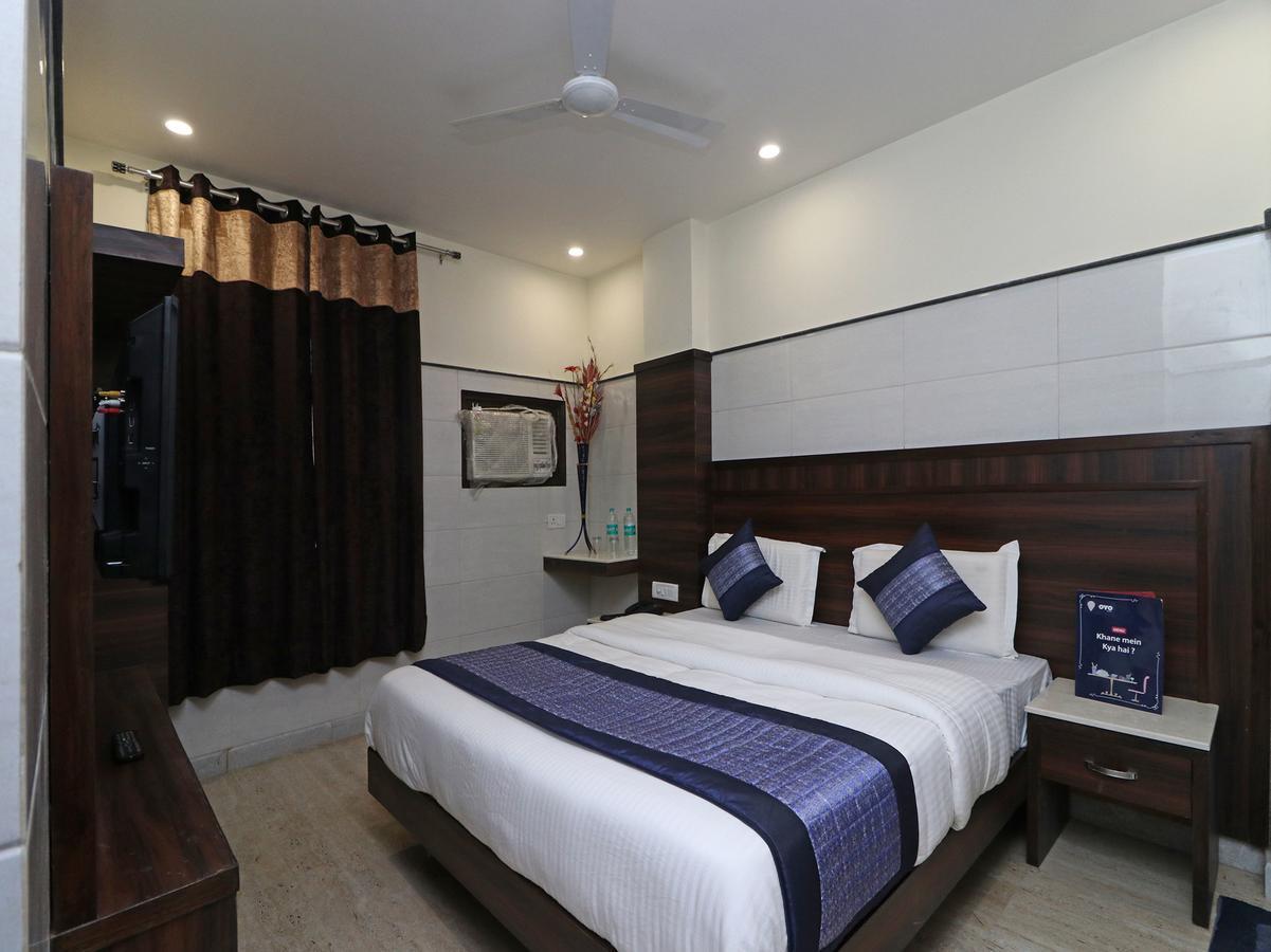 Oyo 11594 Hotel Tvs Nuova Delhi Esterno foto