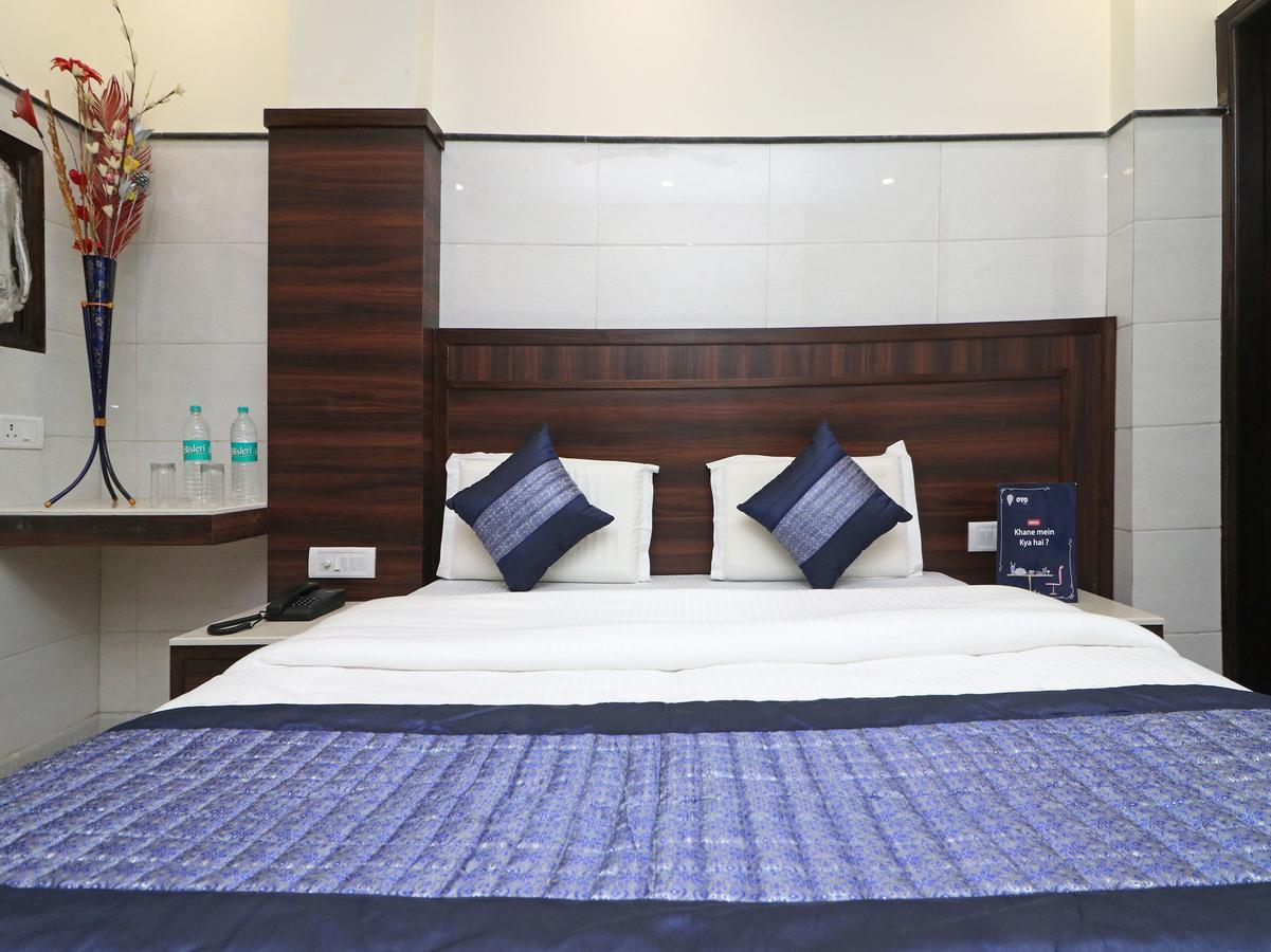 Oyo 11594 Hotel Tvs Nuova Delhi Esterno foto