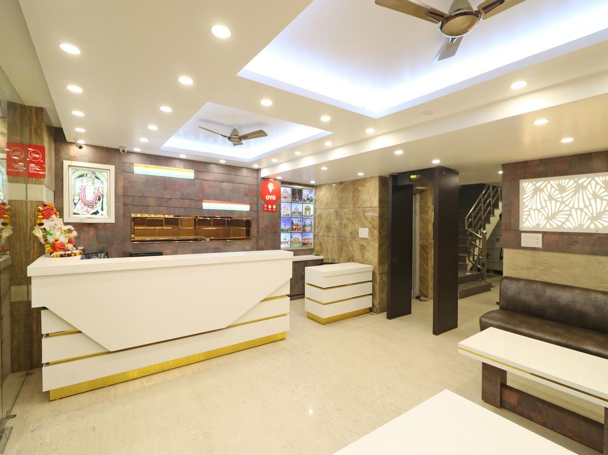 Oyo 11594 Hotel Tvs Nuova Delhi Esterno foto